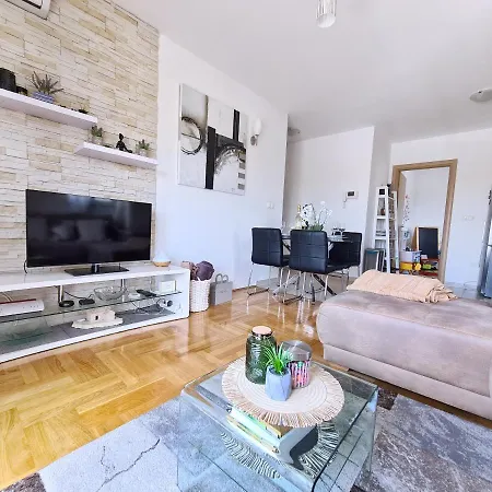 Luxury Apartment Solin